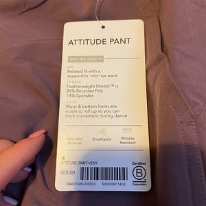 Brand new Athleta joggers never worn before
